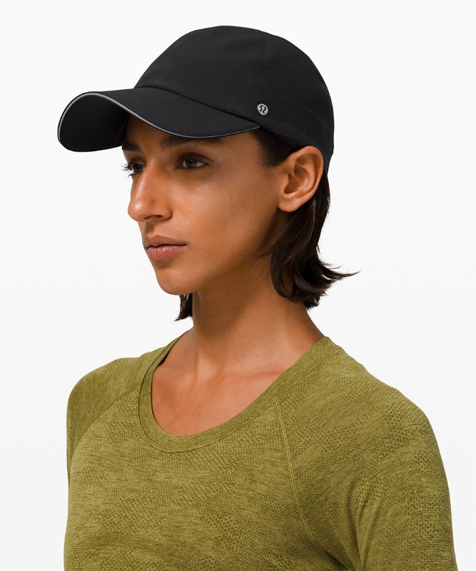 Fast and Free Run Hat Women