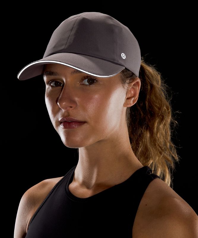 Fast and Free Run Hat