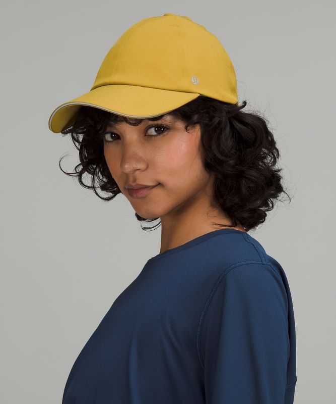 Women's Fast and Free Run Hat