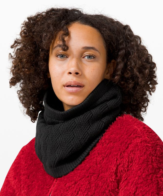 Chevron Knit Neck Warmer
