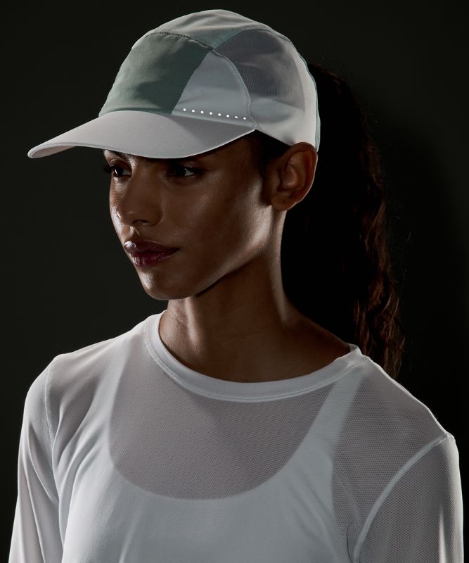 Women's Fast and Free Run Hat Elite