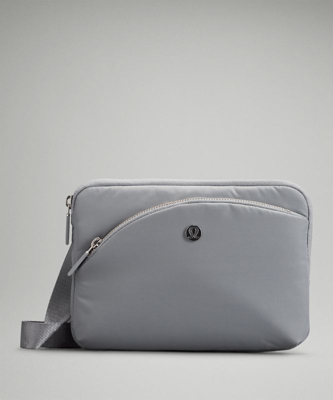 Curved Lines Crossbody