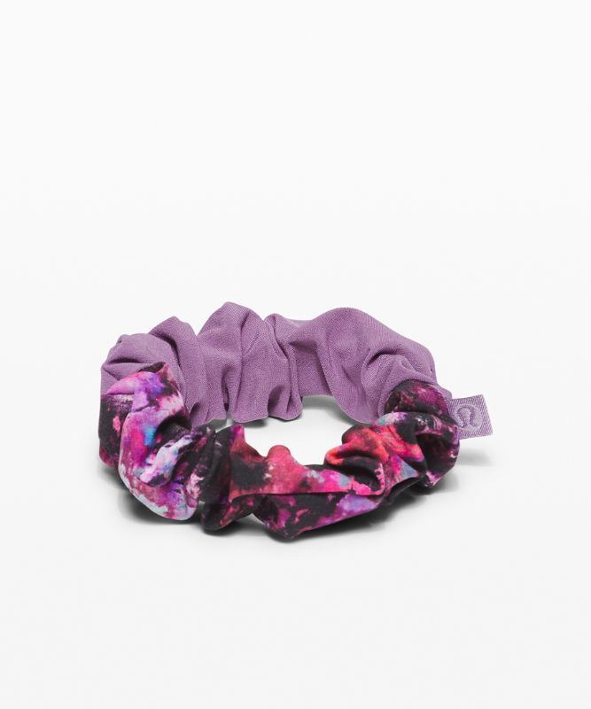 Uplifting Scrunchie