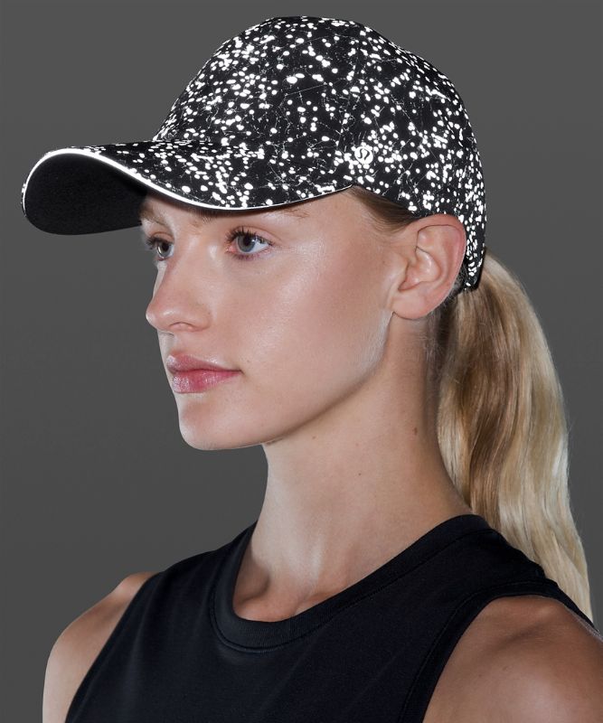 Fast and Free Run Hat Women