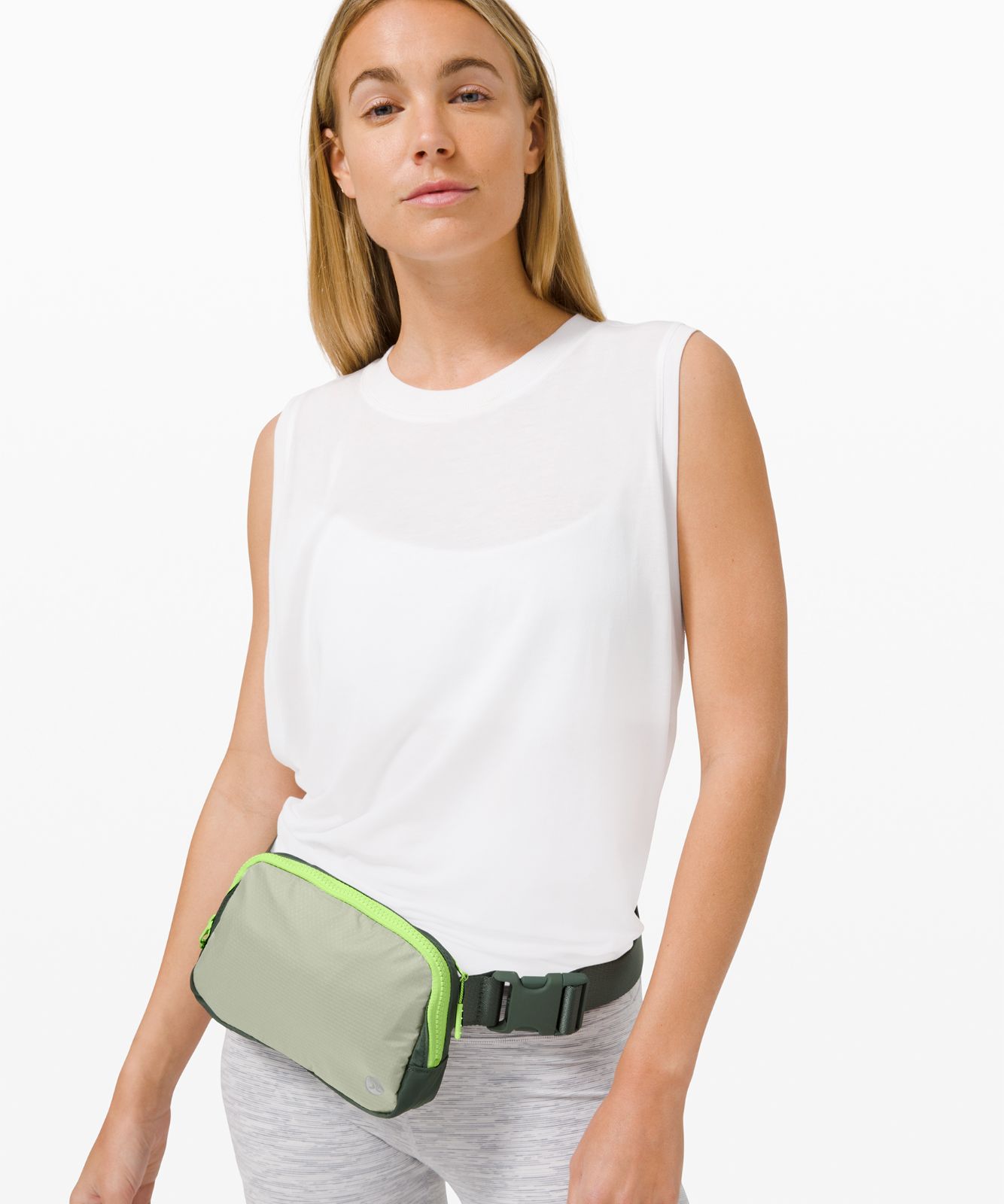 Everywhere Belt Bag | Green Fern/Smoked Spruce/Neo Mint | luludrops