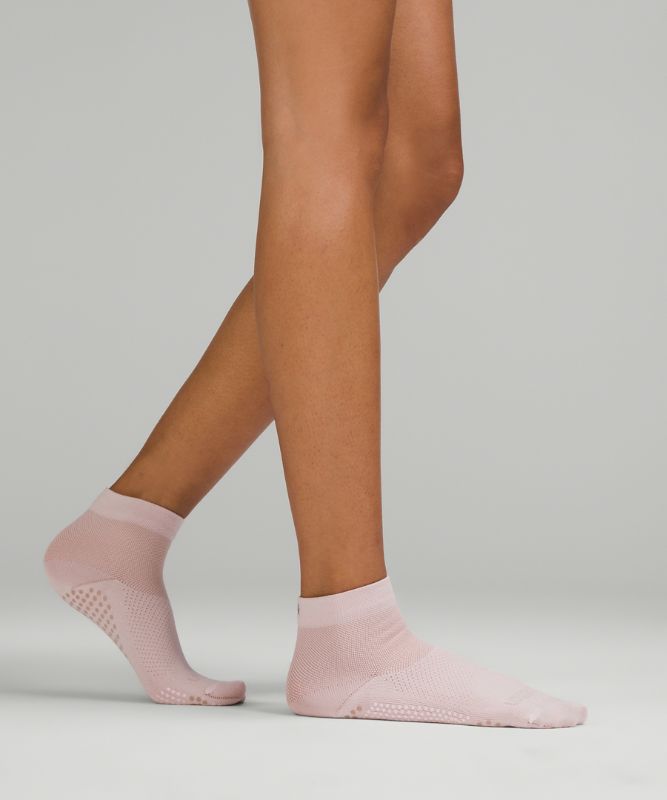 Find Your Balance Studio Ankle Grip Sock