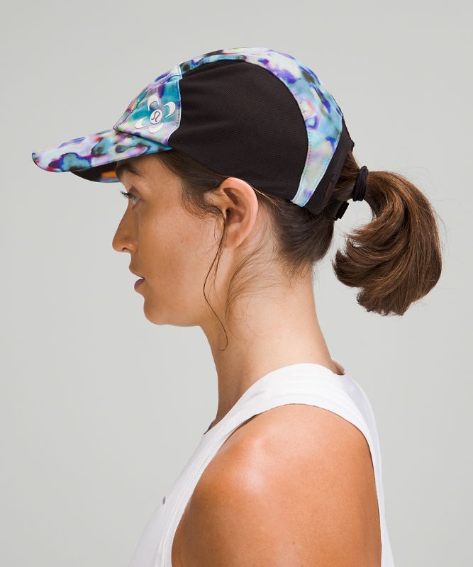 Fast and Free Run Hat Elite Women   *SeaWheeze