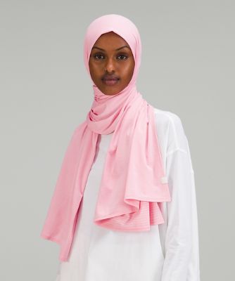 lululemon athletica, Accessories, Bnwt Lululemon Wool Blanket Scarfwrap  Briar Rose Pink Puff One Size