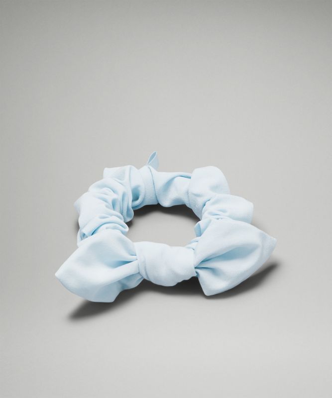 Uplifting Scrunchie *Bow