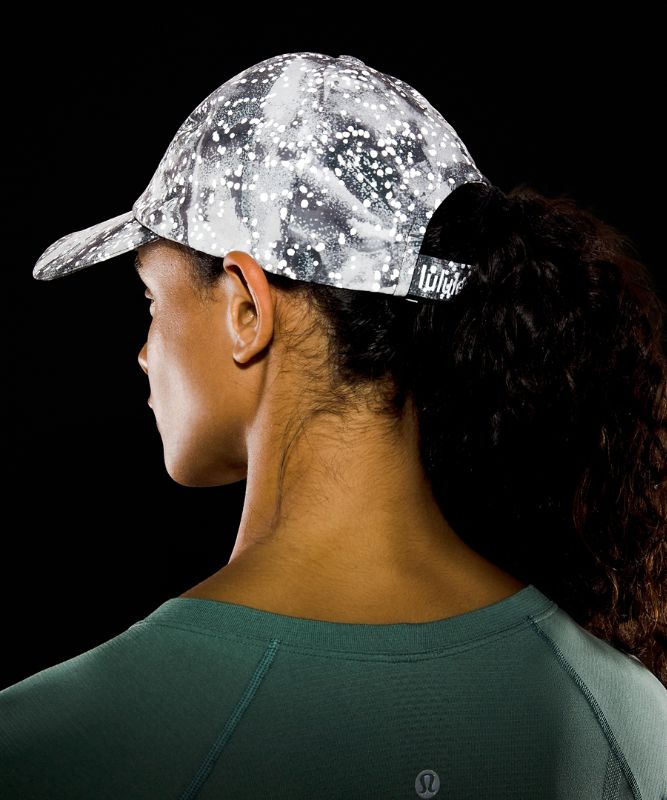 Women's Fast and Free Running Hat