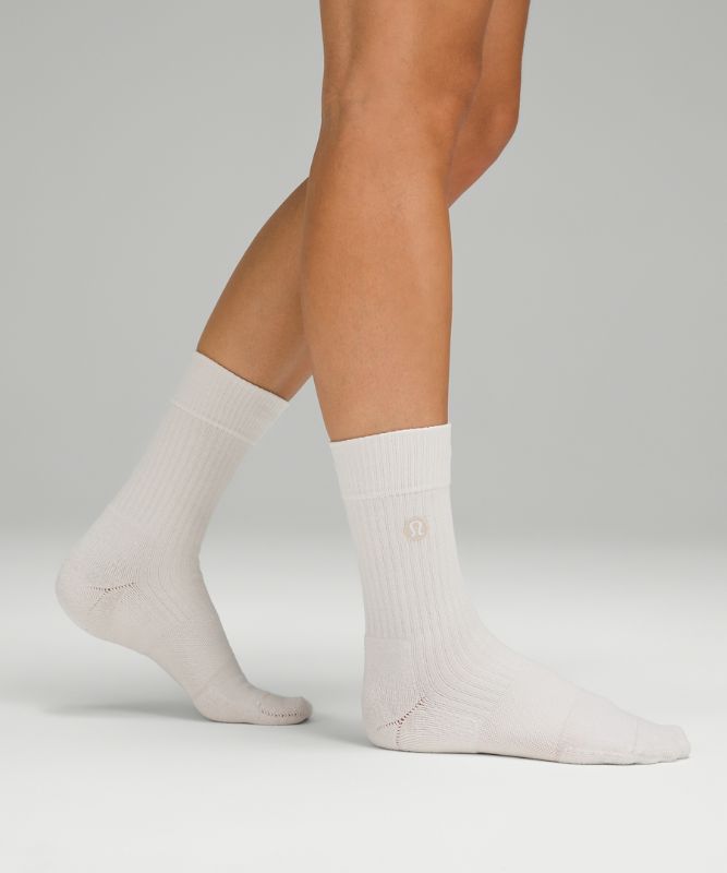 Women's Daily Stride Comfort Crew Sock Ribbed