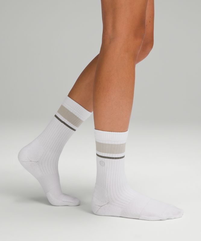 Women's Daily Stride Ribbed Comfort Crew Socks